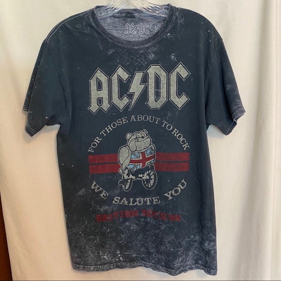 AC/DC Tops - AC/DC Graphic Tee